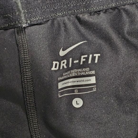 Nike - Shorts Layered Mesh Athletic Drawstring Waist - Size L - Black White - Picture 4 of 5